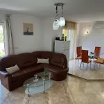 Jasna Apartament *