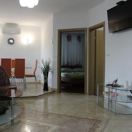 Jasna شقة *